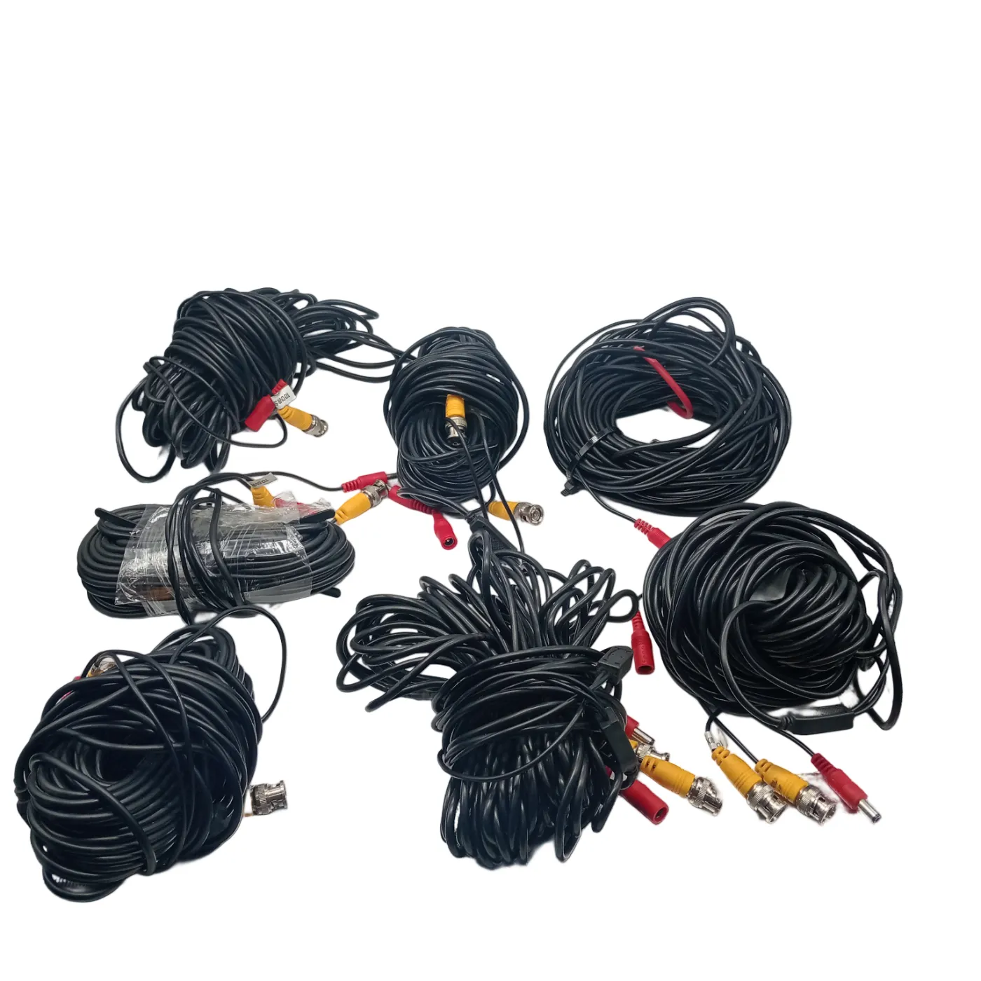 Swann Security System SRDVR-81525H with 6 Cameras and Cords (WR 1367216)