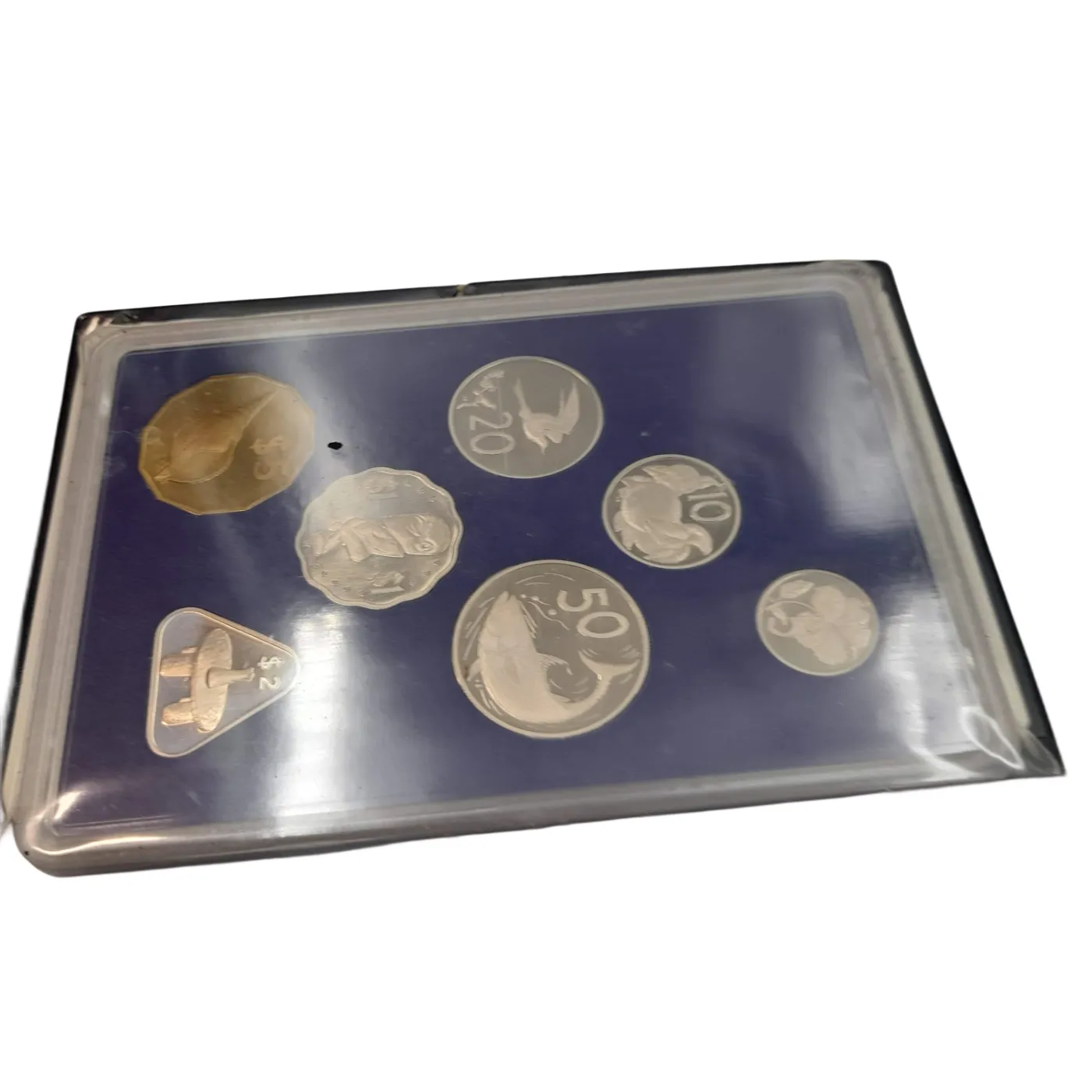 Cook Islands Proof Coin Set 1987 7 Coins In Blue Case – Damaged Case (WL 1388904)