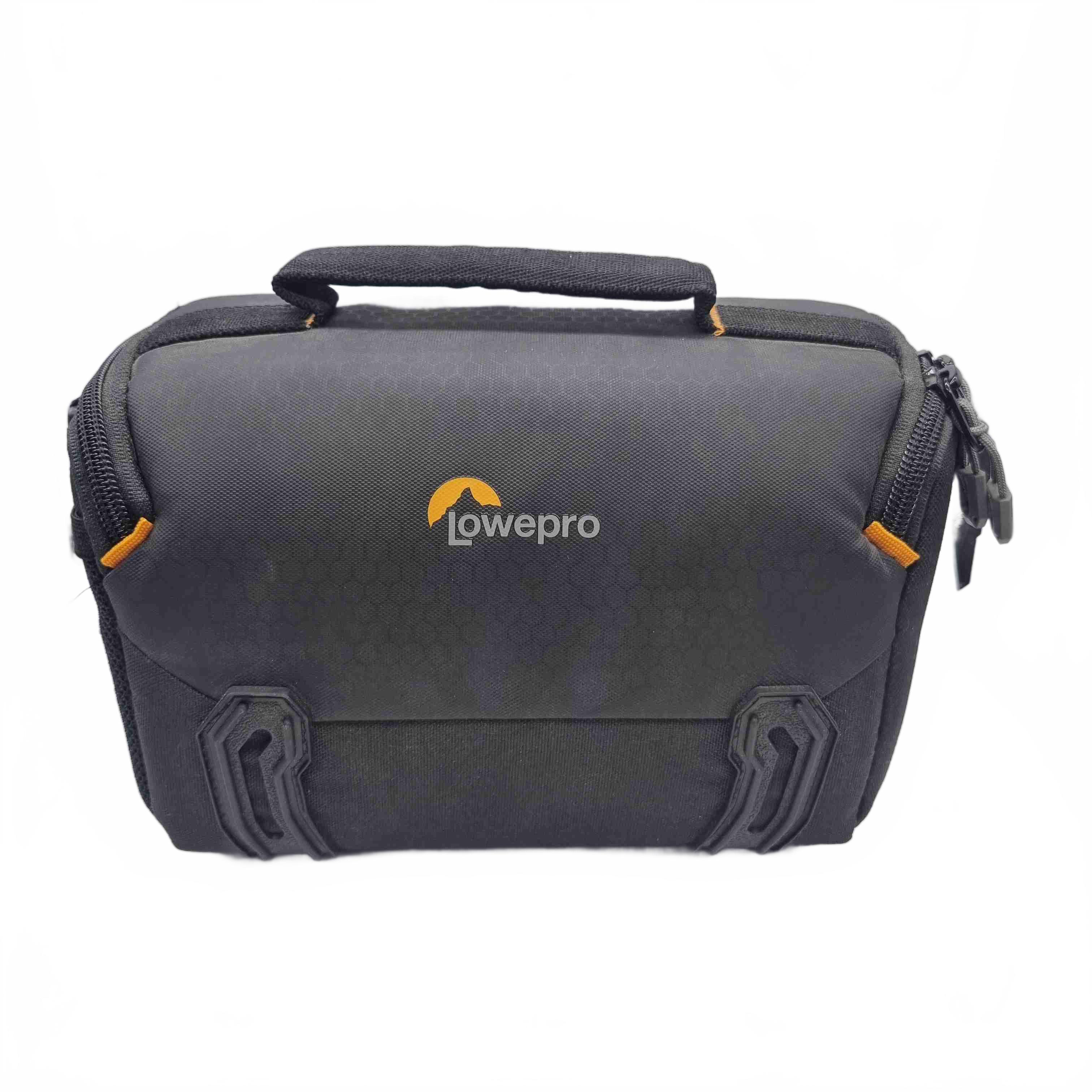 Adventura Camera Bag SH140 III + Strap (WR 1429223)