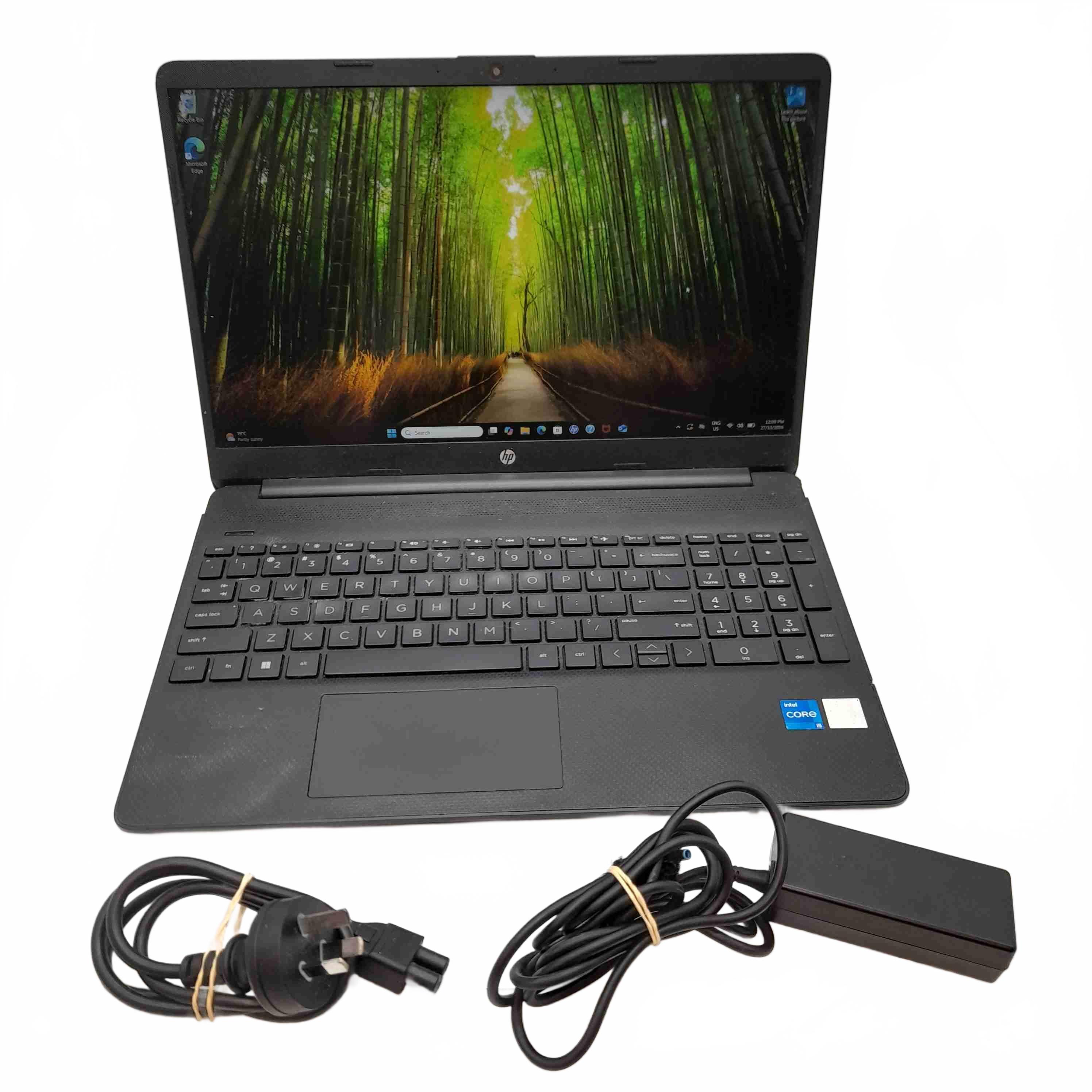 HP Laptop 15s-FQ5121TU + Charger *Missing Plastic Cover On Charging Port* (WL 1435594)