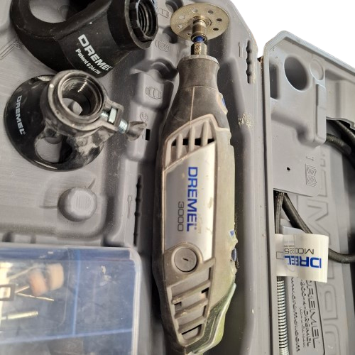 Dremel 3000 Rotary Tool (JN)