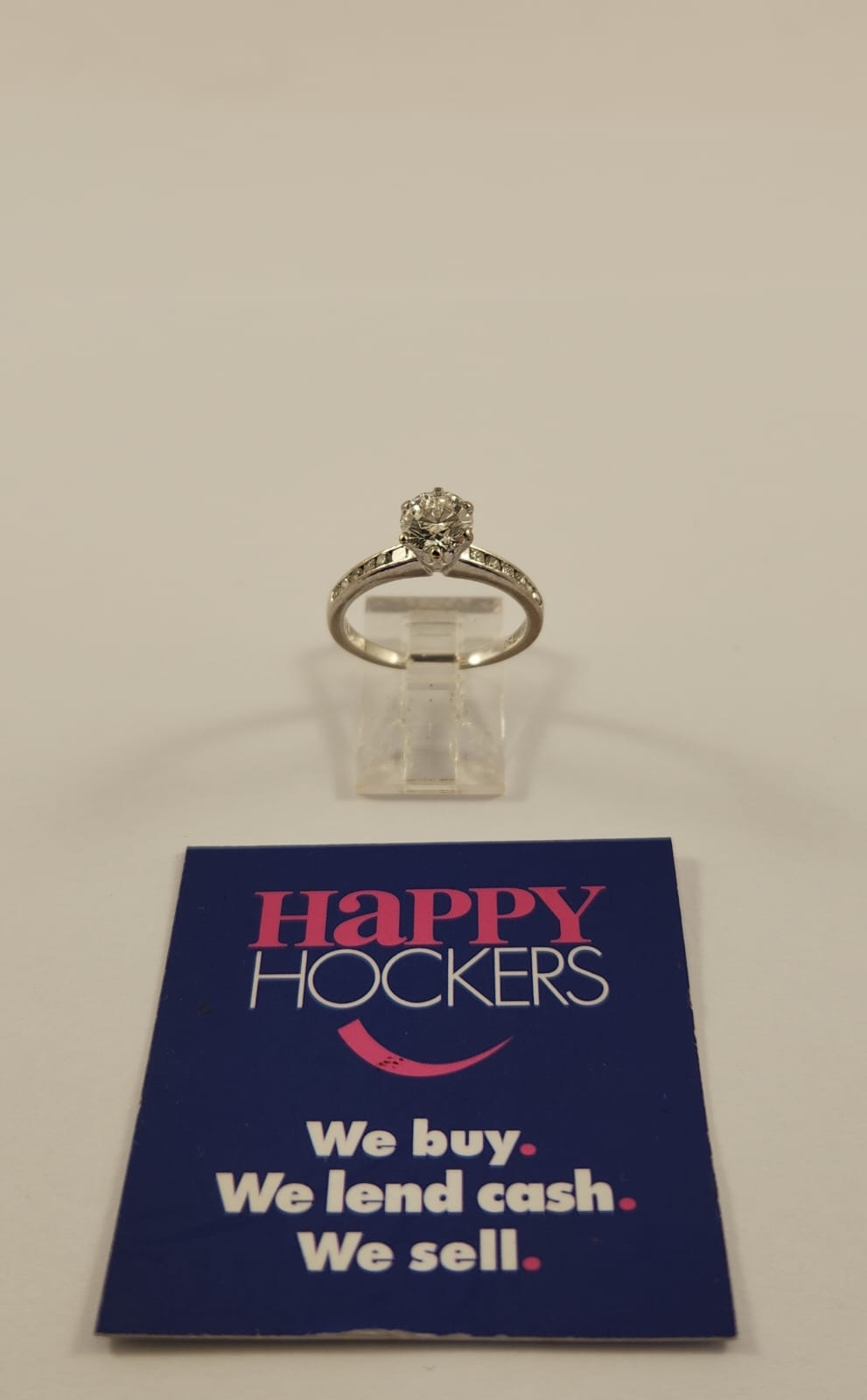 18CT WHITE GOLD RING SET WITH 13 X DIAMONDS TOTALLING 1.16CT