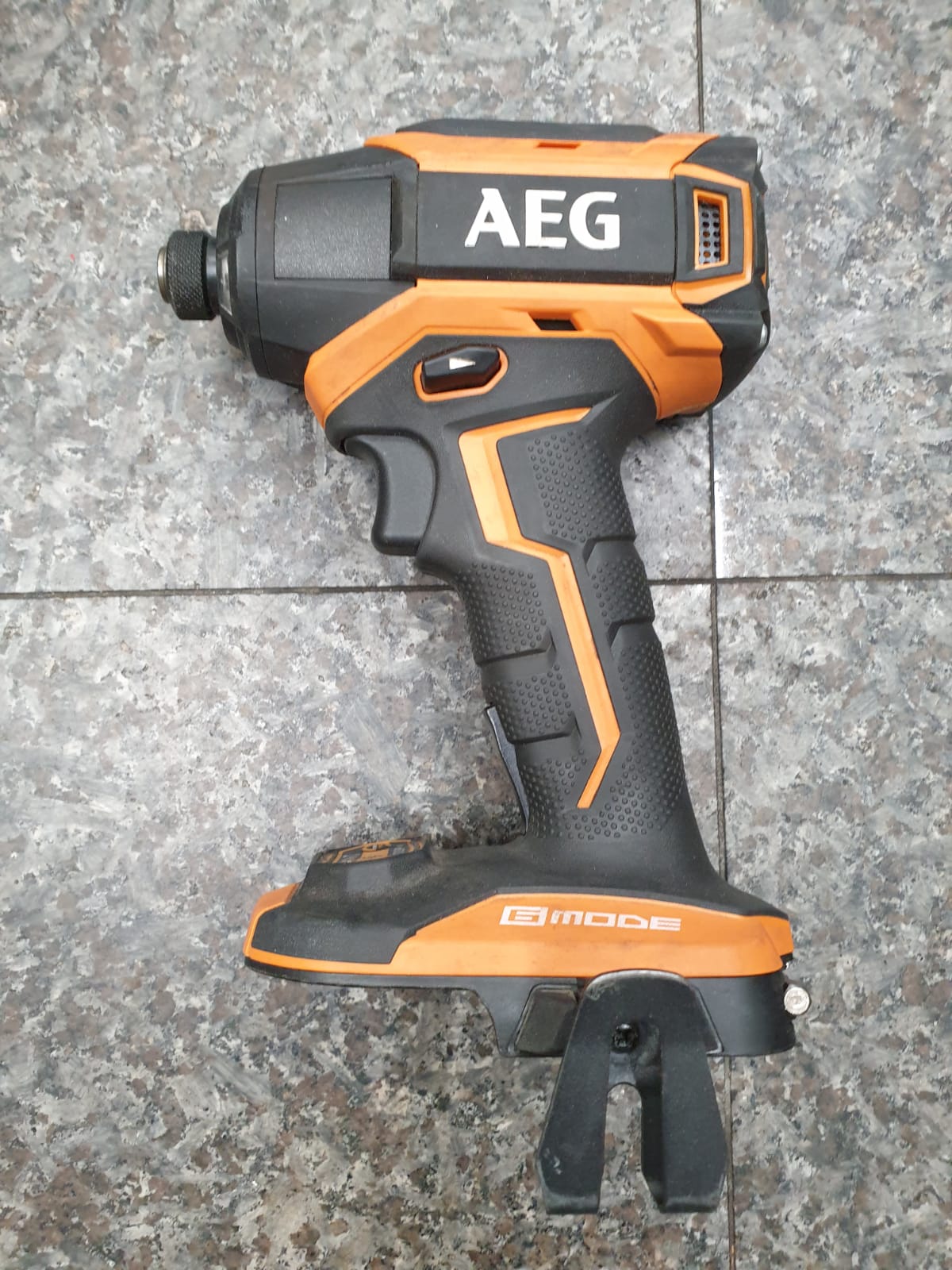 AEG 18VOLT CORDLESS IMPACT DRIVER SKIN ONLY