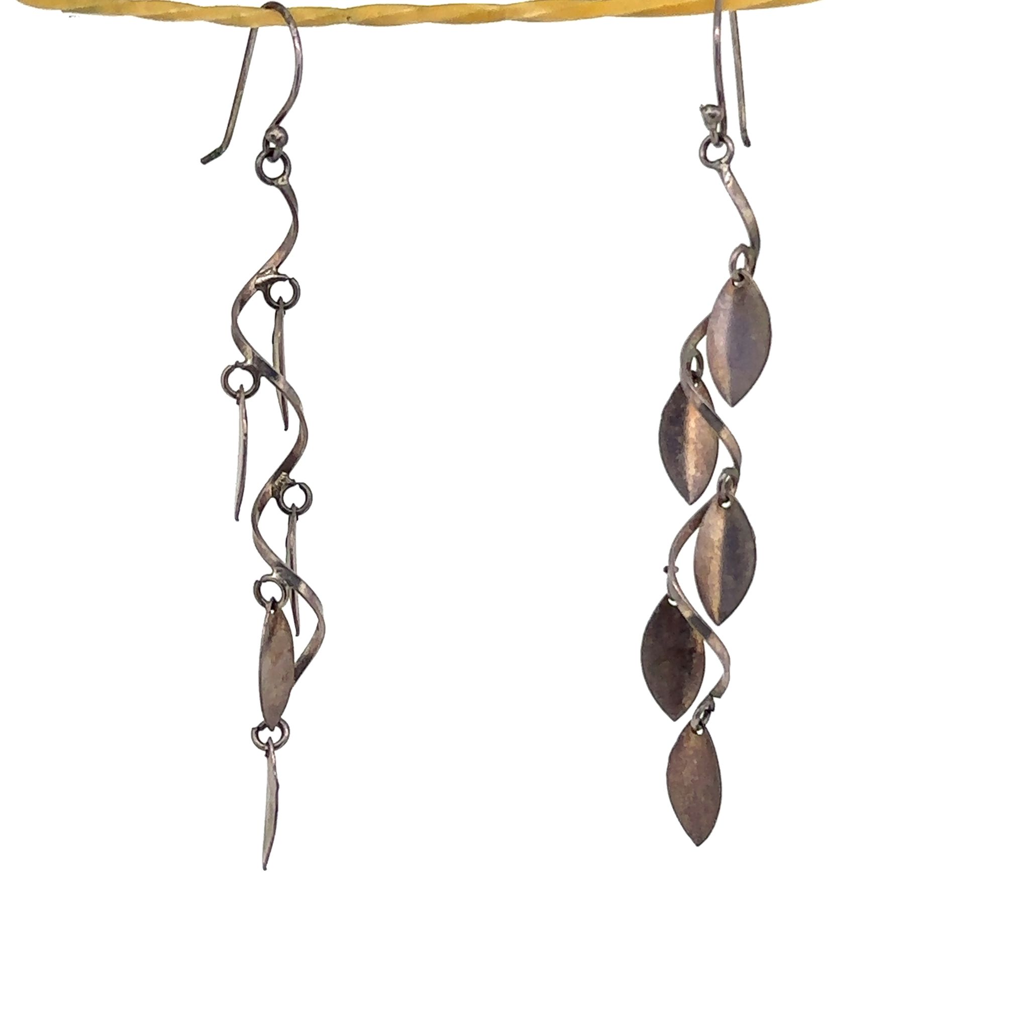 SILVER PLATED DROP EARRINGS WITH LEAF DESIGN
