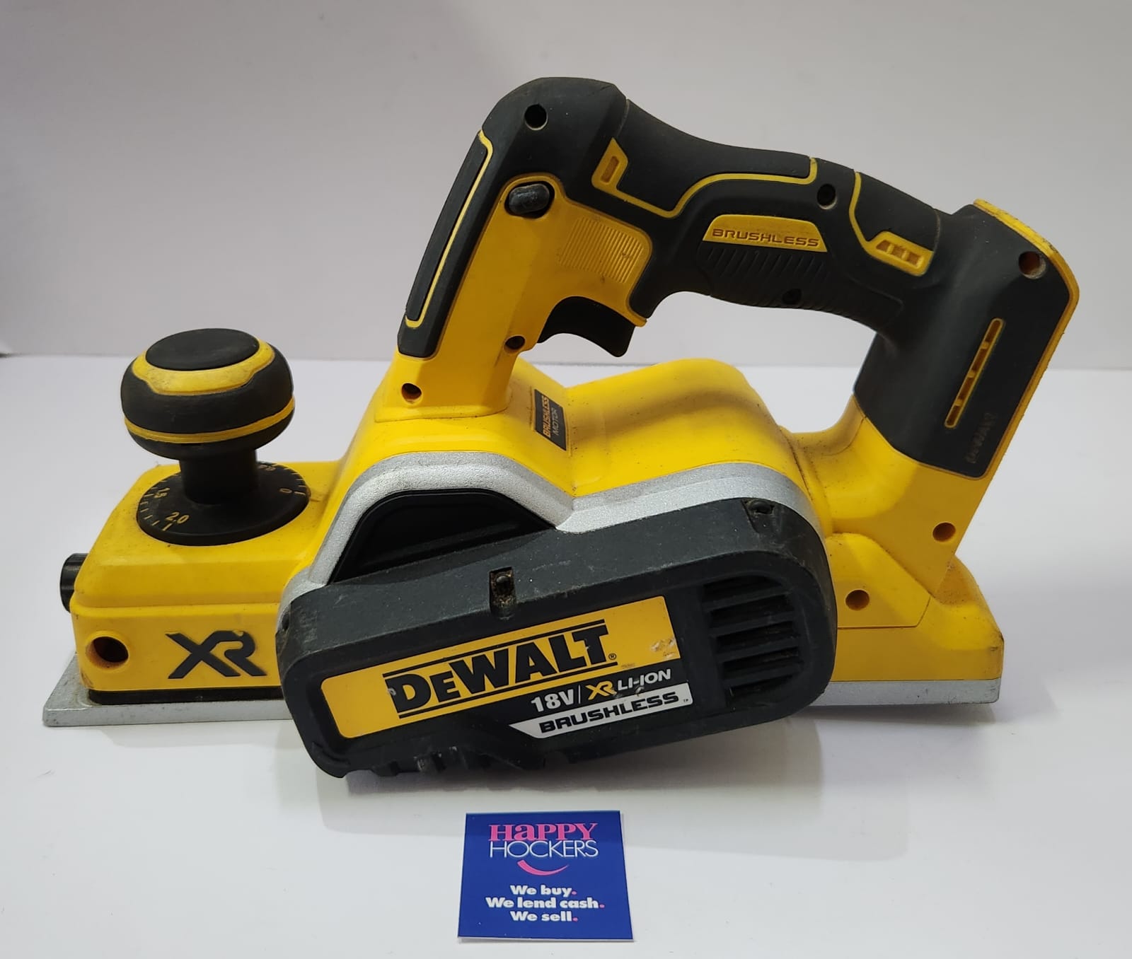 DEWALT 18V CORDLESS PLANER MODEL: DCP580. XR SERIES BRUSHLESS MOTOR