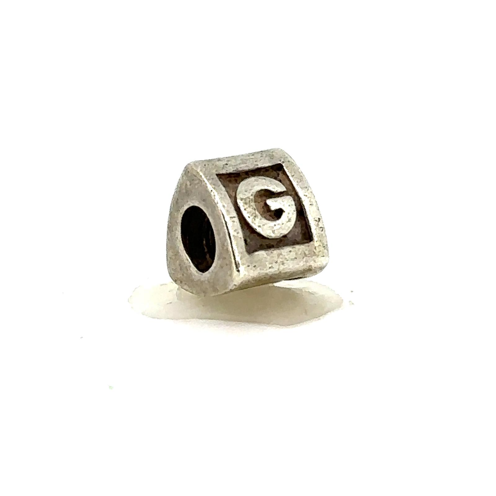 ROUNDED TRIANGLE SILVER PANDORA CHARM LETTER G