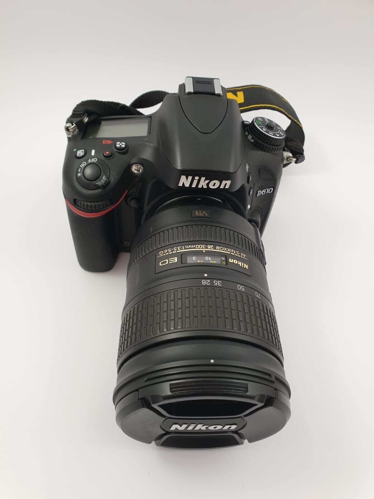 NIKON D610 FX DSLR CAMERA WITH A NIKKOR ED AF-S 28-300 F:1.35-5.6G. ZOOM LENS!
