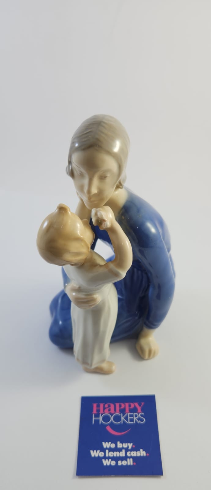 BING AND GRONDAHL MOTHER AND CHILD PORCELAIN FIGURINE MODEL: 2255
