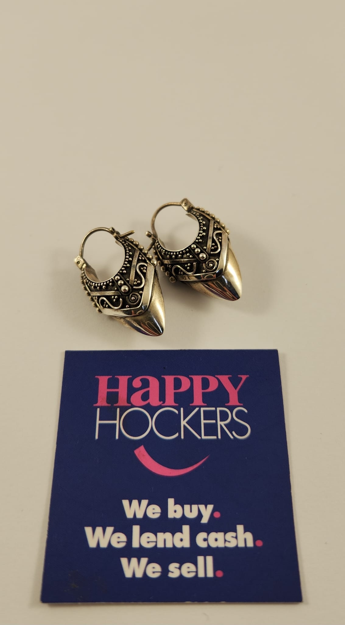 STERLING SILVER HOLLOW ORNATE SHARK TOOTH STYLE SHEPHERDS HOOK EARRINGS