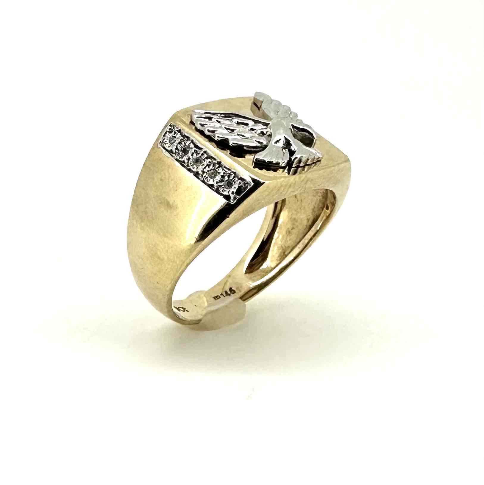 EAGLE TOP SIGNATE RING IN 9CT YELLOW AND WHITE GOLD AND DIAMONDS