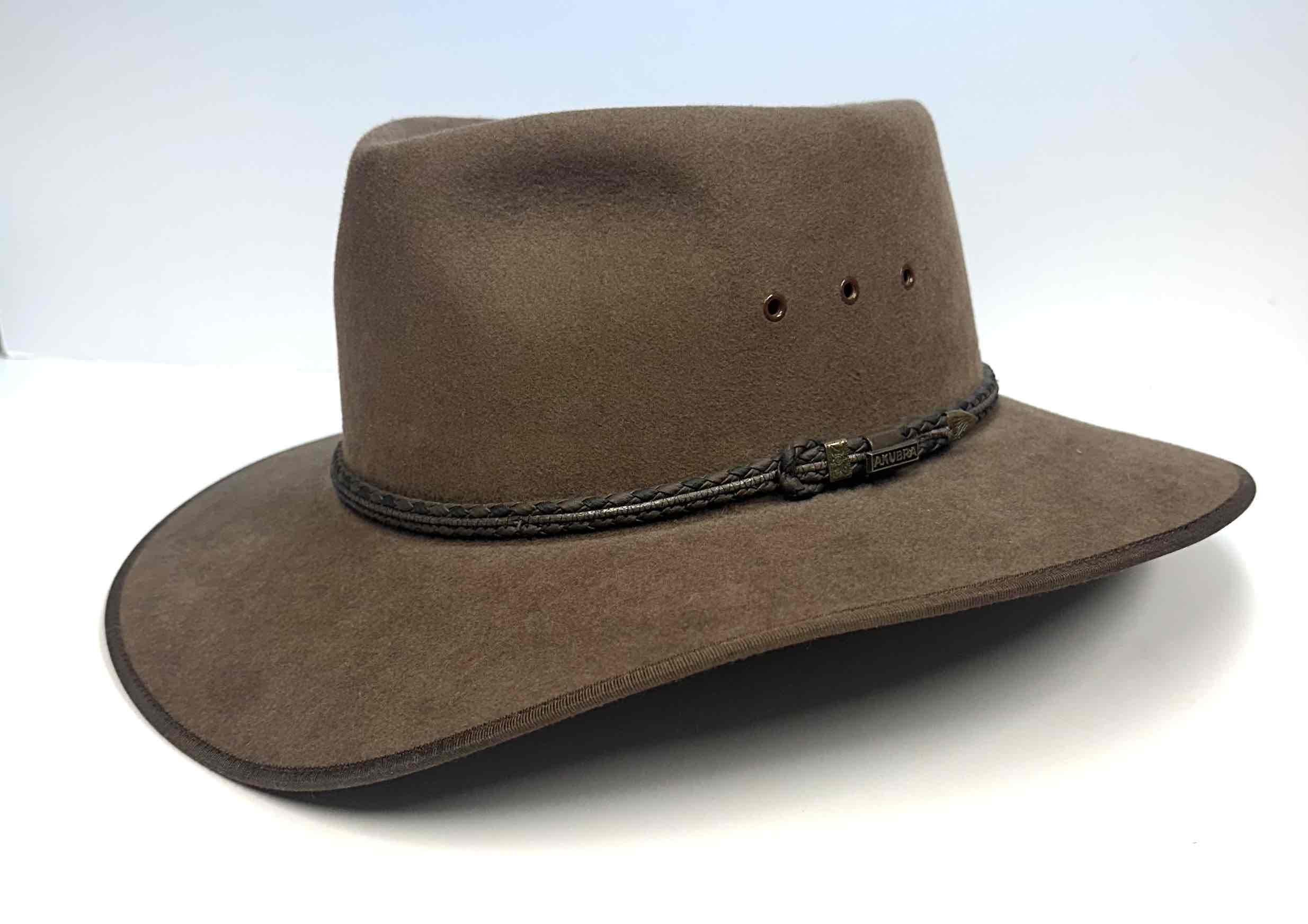 AKUBRA CATTLEMAN FAWN FELT HAT SIZE 61