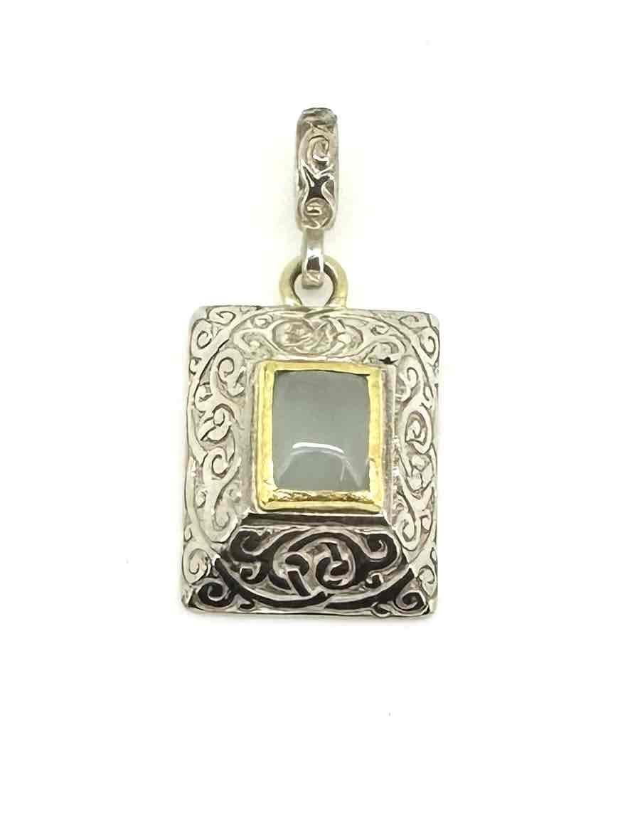 ORNATE SILVER RECTANGULAR PENDANT SET WITH AN IMMITATION JADE