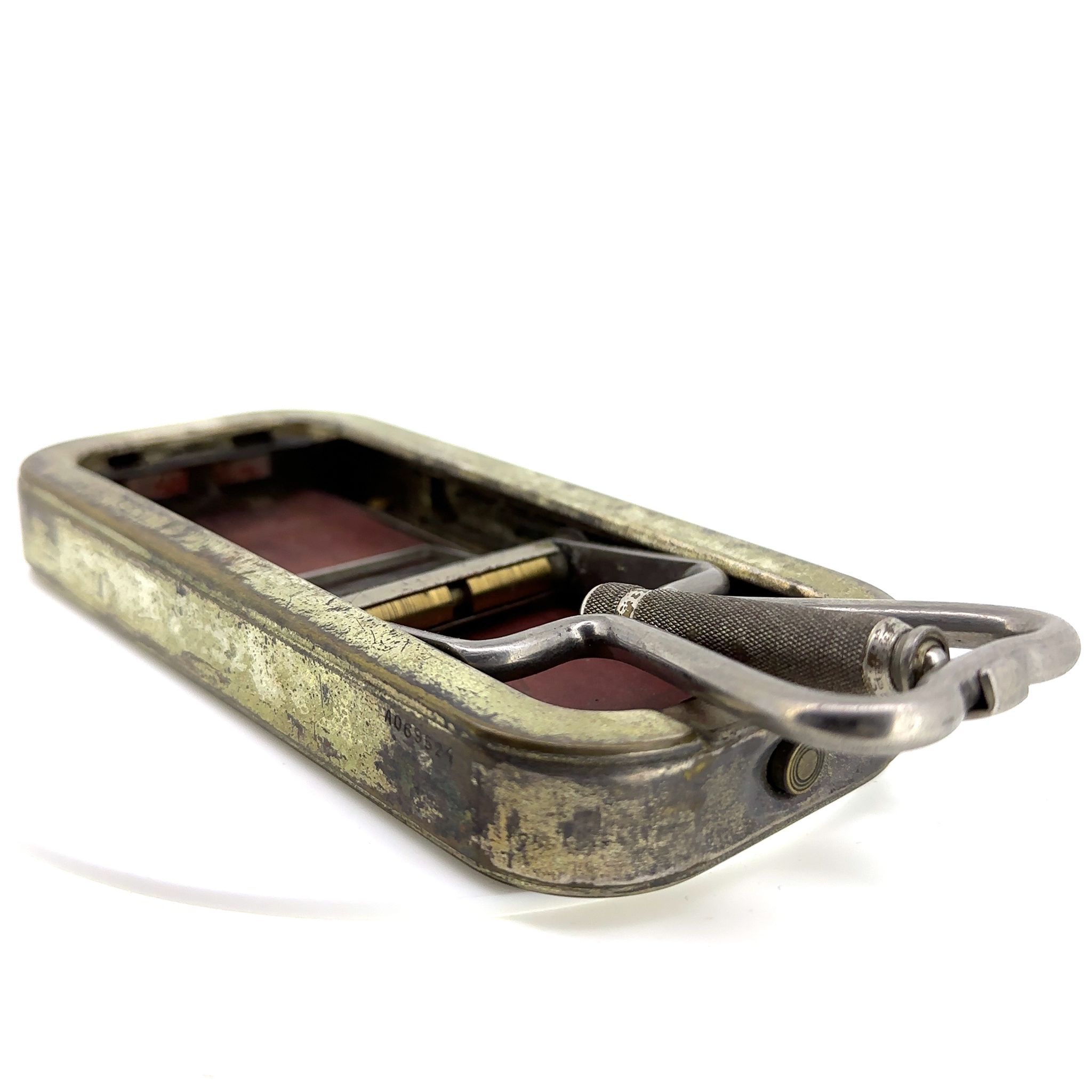 1929 ANTIQUE ROLLS RAZOR WITH RAZOR AND SHARPENING KIT
