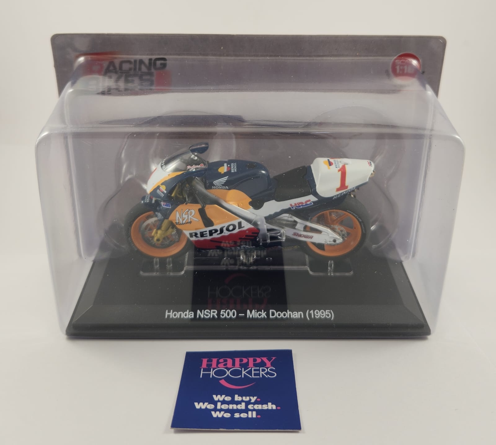 IXO COLLECTABLE MOTORCYCLE MODEL: 1995 HONDA NSR 500 – MICK DOOHAN. 1:18 SCALE DIE-CAST
