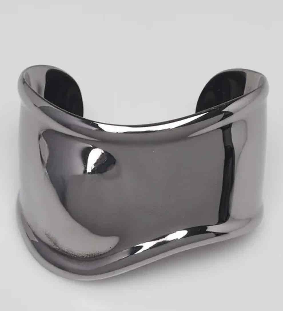 TIFFANY & CO ELSA PERETTI RUTHENIUM COATED RIGHT BONE CUFF