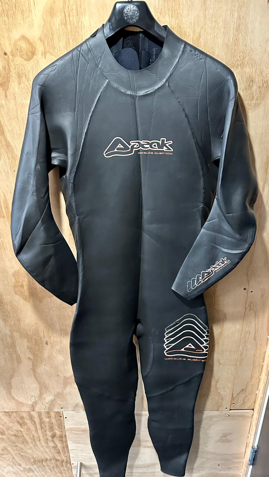 PEAK WETSUIT