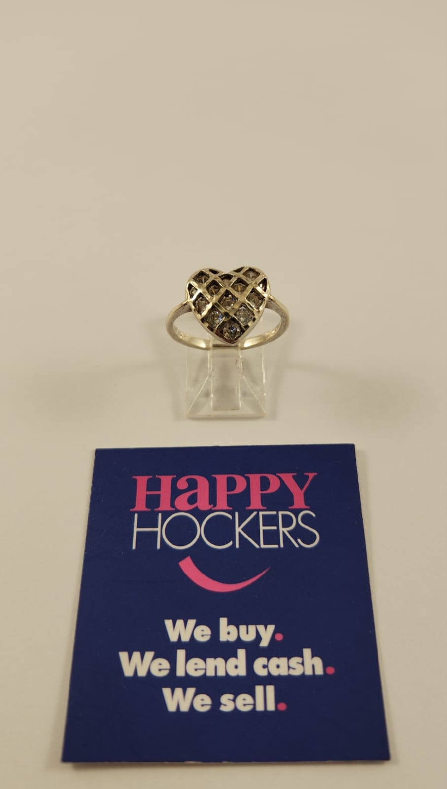 9CT WHITE GOLD HEART SHAPED RING SET WITH CUBIC ZIRCONIAS