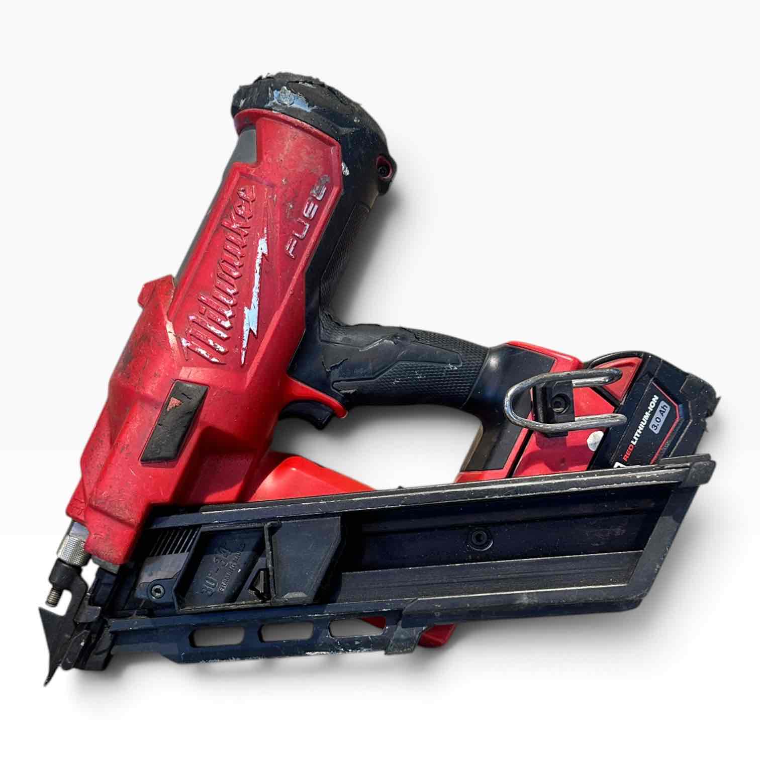 MILWAUKEE M18EFN NAIL GUN WITH M18 3AH BATTERY