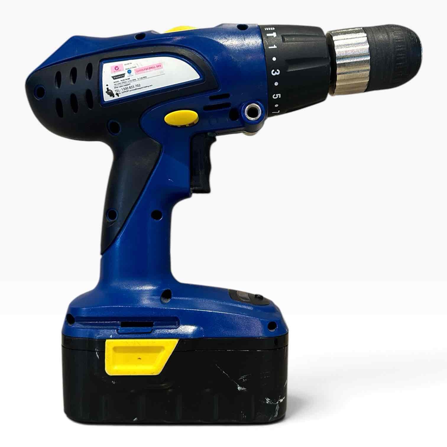 TAURUS HAMMER DRILL AND BATTERY