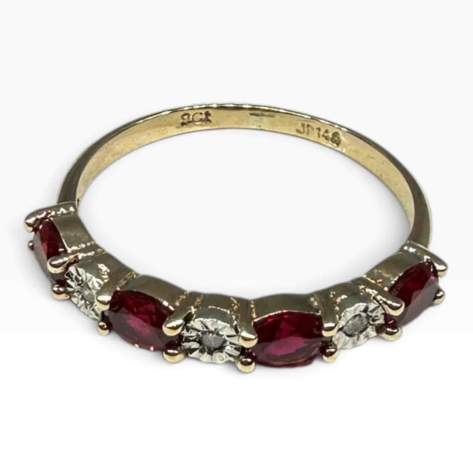 LADIES 9CT YELLOW GOLD RING TDW 0.01CTS