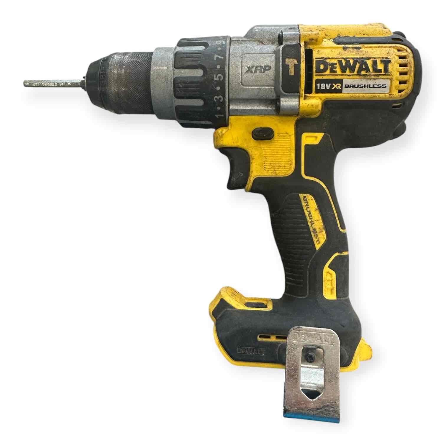 DEWALT DCD996-XE HAMER DRIVER DRILL