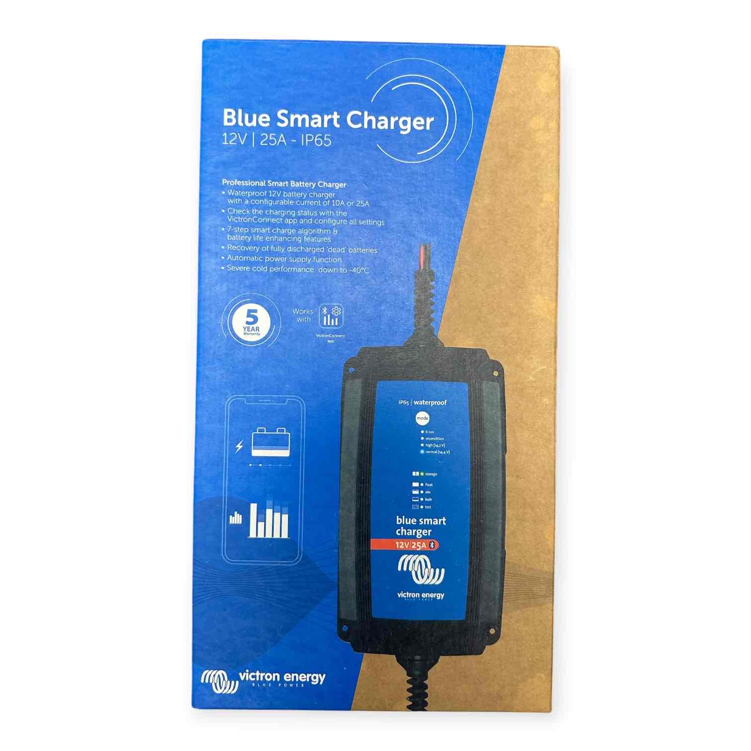 VICTRON 12V 25A BLUE SMART IP65 BATTERY CHARGER
